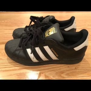 Women’s ORIGINALS SUPERSTAR SHOES